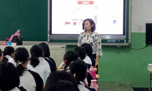 ok李苒.jpg