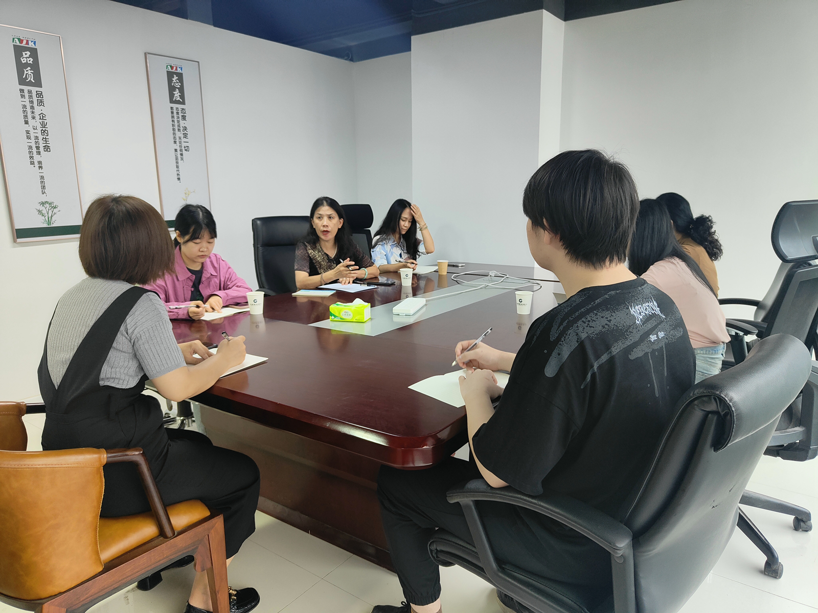 走访实习学生_副本.jpg