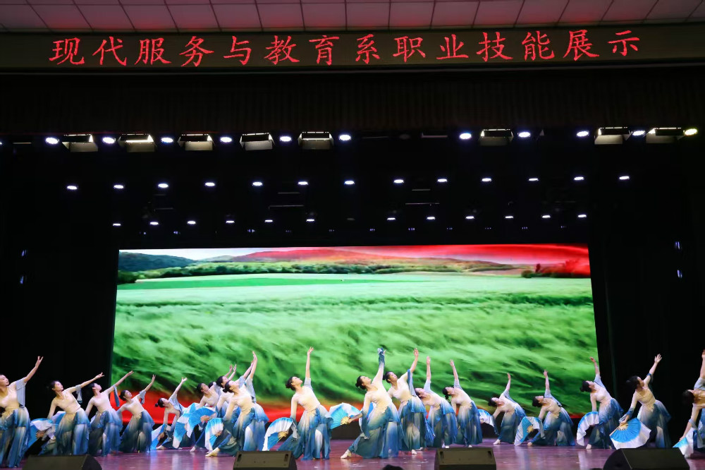 101010.jpg 101010.jpg